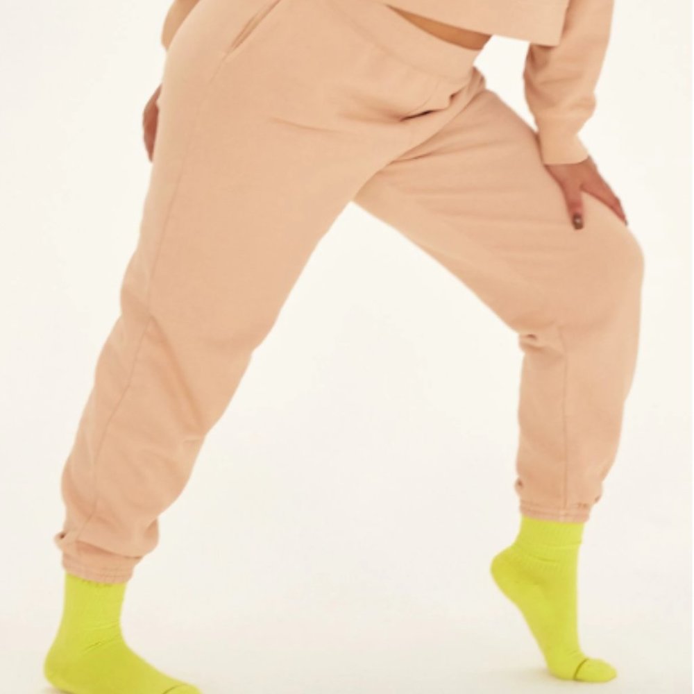Girlfriend Collective 50/50 Classic Jogger in Canyon